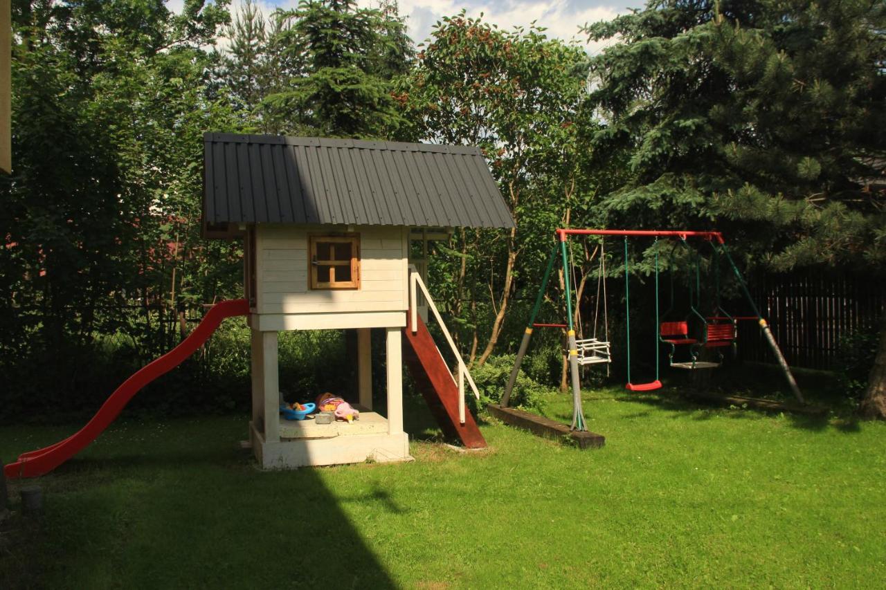 Apartamenty I Pokoje U Staszelow โปโรนิน ภายนอก รูปภาพ