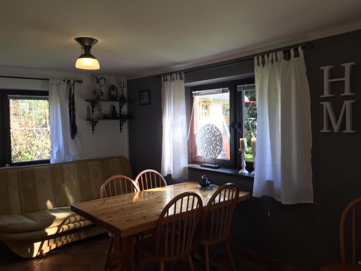 Apartamenty I Pokoje U Staszelow โปโรนิน ภายนอก รูปภาพ
